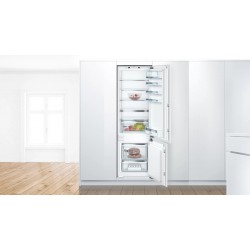 Хладилник Bosch KIS87AFE0