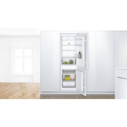 Хладилник Bosch KIV86NSF0