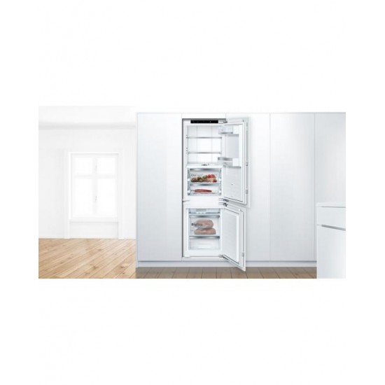 Хладилник Bosch KIF86PFE0