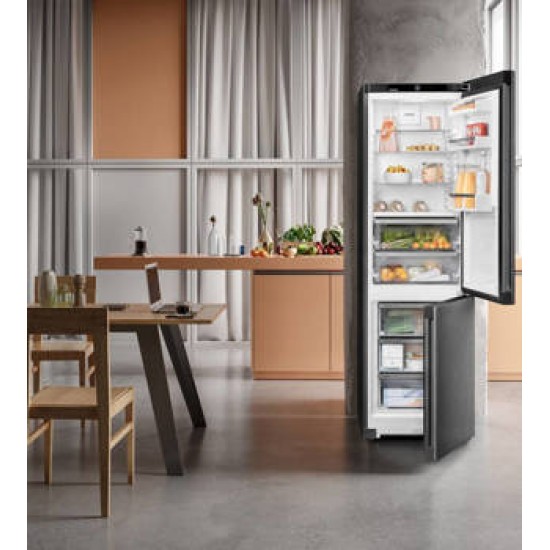 Хладилник Liebherr CBNbda 572i Plus BioFresh NoFrost