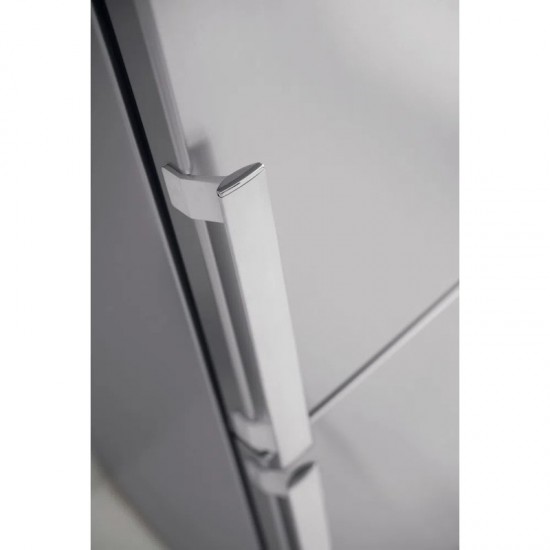 Хладилник Whirlpool WB70E 972 X 